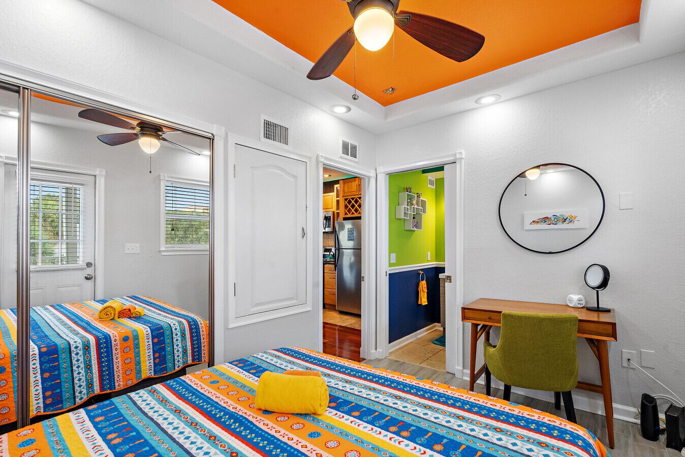 1 soverom, skrivebord, strykejern/-brett og wi-fi