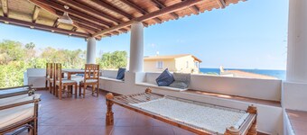 Apartment 'Jera Suite Vista Mare 2' with Sea View, Private Terrace and Wi-Fi