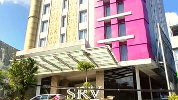 Fachada de la propiedad