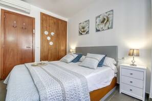 2 chambres, fer et planche à repasser, Wi-Fi gratuit