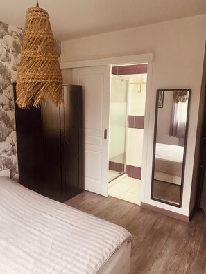 3 Schlafzimmer, Schreibtisch, kostenloses WLAN