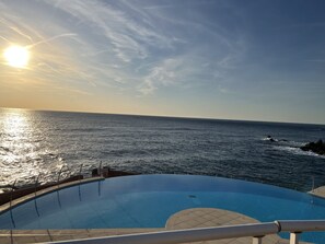 Outdoor pool, a heated pool