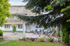 Terrace/patio - Ferienhaus De ole Hüs 1735 in Braderup für bis zu 5 Personen (Braderup)