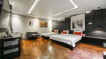 Royal Twin Room | Free WiFi, bed sheets