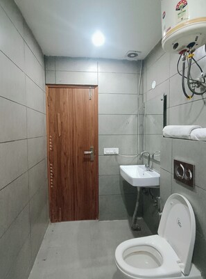 Rom – deluxe | Bad