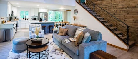 Smart TV, fireplace, books