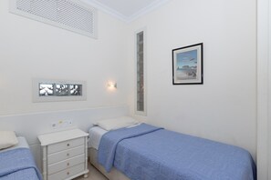 1 bedroom, free WiFi, bed sheets - Apartment "Sunny One Bedroom" with Sea View  & Wi-Fi (Fuengirola)