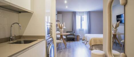 Strykjärn/strykbräda, gratis wi-fi och sängkläder