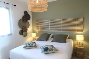 Literie de qualité supérieure, couette en duvet d'oie