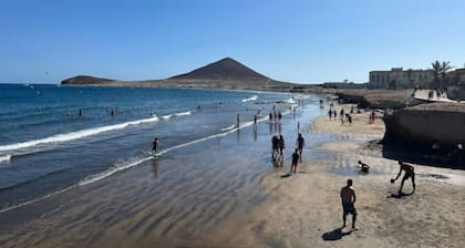 Chalet Adosado El Medano