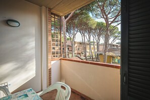 Family Apartment, Terrace | Terrace/patio - Pineta Azzurra (Grosseto)
