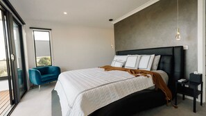 4 soverom, strykejern/-brett, wi-fi og sengetøy