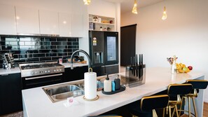 Oven, stovetop, dishwasher, coffee/tea maker