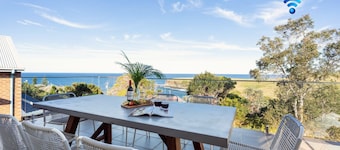 Halcyon– Breathtaking ocean views
