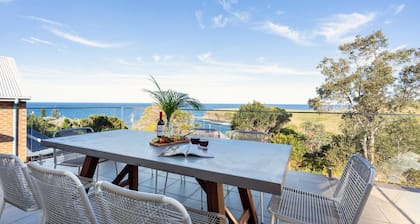 Halcyon– Breathtaking ocean views