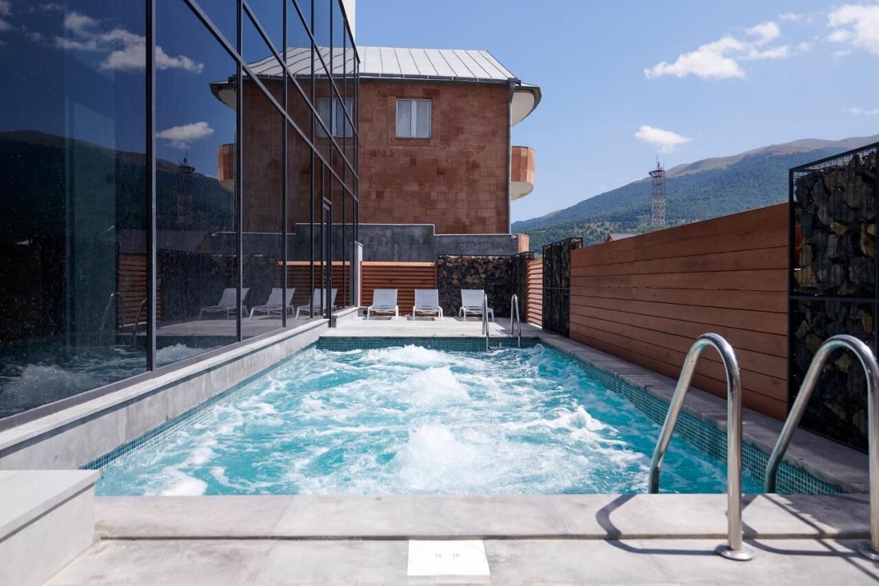 Sauna, bain à remous, hammam