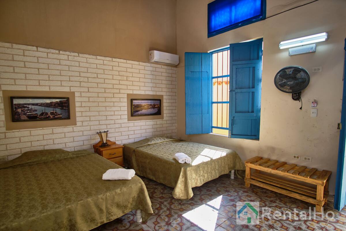 1 habitación, ropa de cama de alta calidad y minibar