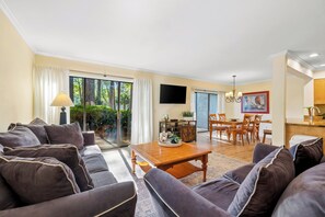 Smart TV, books, music library, offices