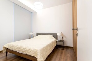2 室のベッドルーム、WiFi、ベッドシーツ