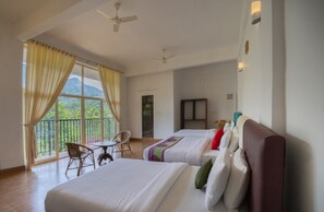 Family 4-sharing - Non Air-conditioning (Attached Bath) | Free WiFi, bed sheets - Misty Heights by The Sanihara (Vythiri)