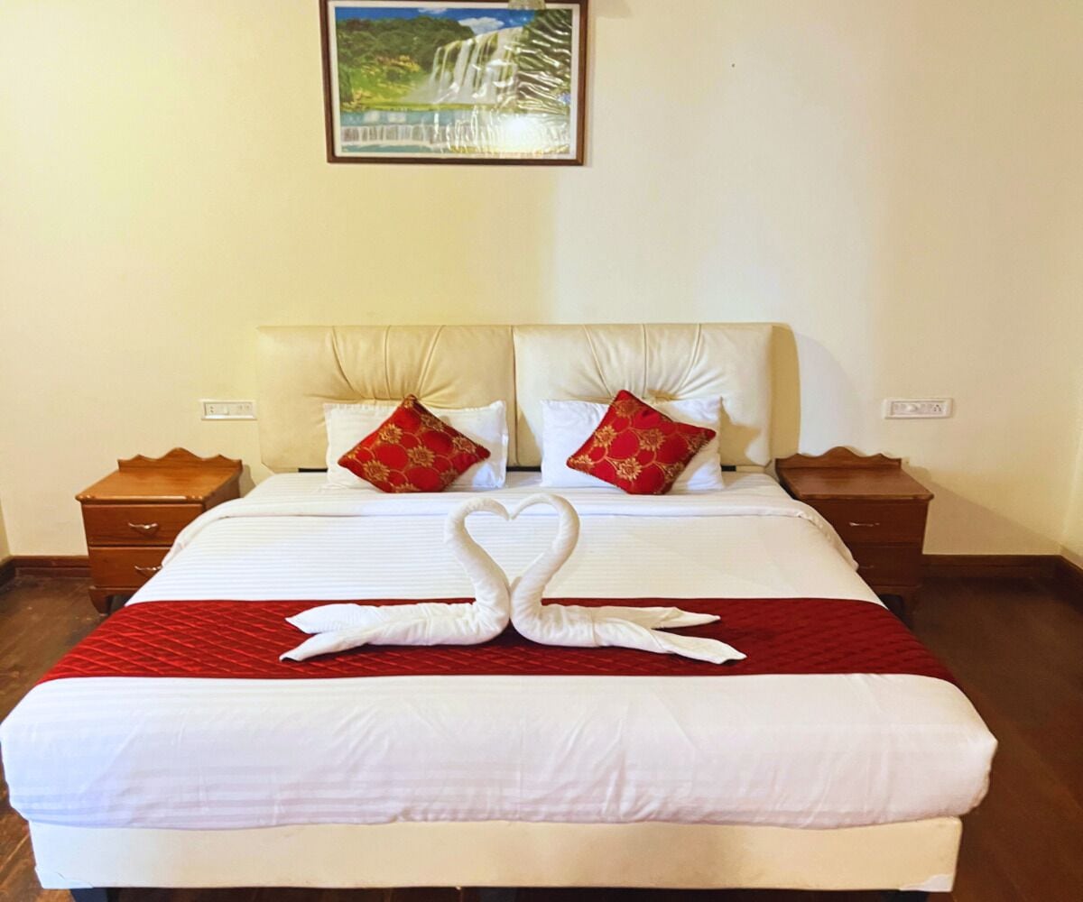 华丽客房 | 免费 WiFi、床单