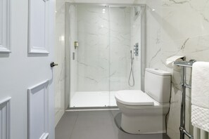 Bathroom - Shoeburn (Isle of Lewis)