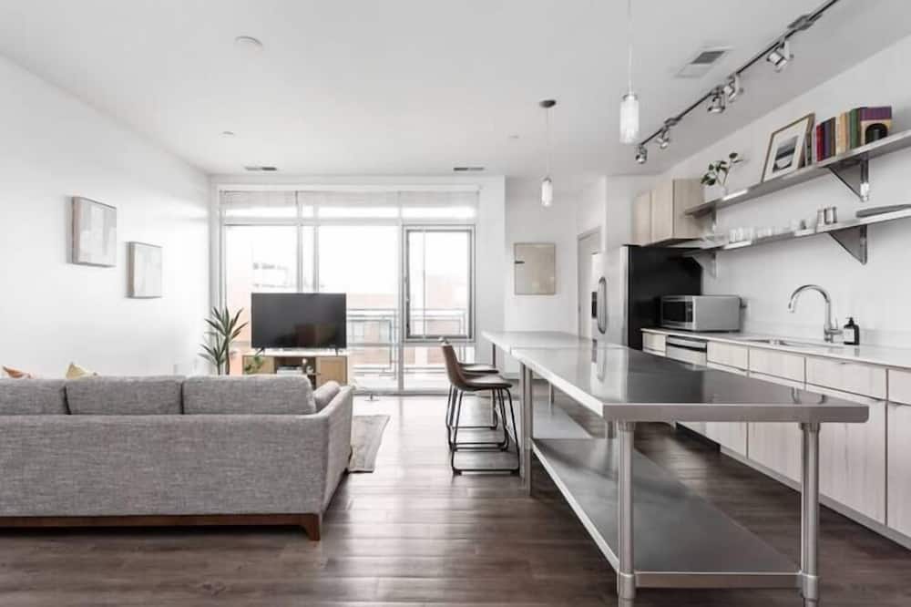 CozySuites at Bottleworks District