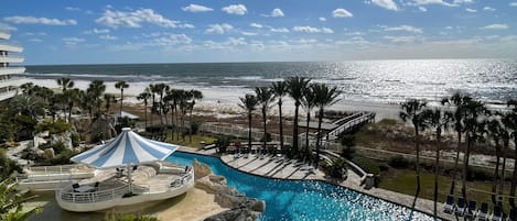 室內泳池