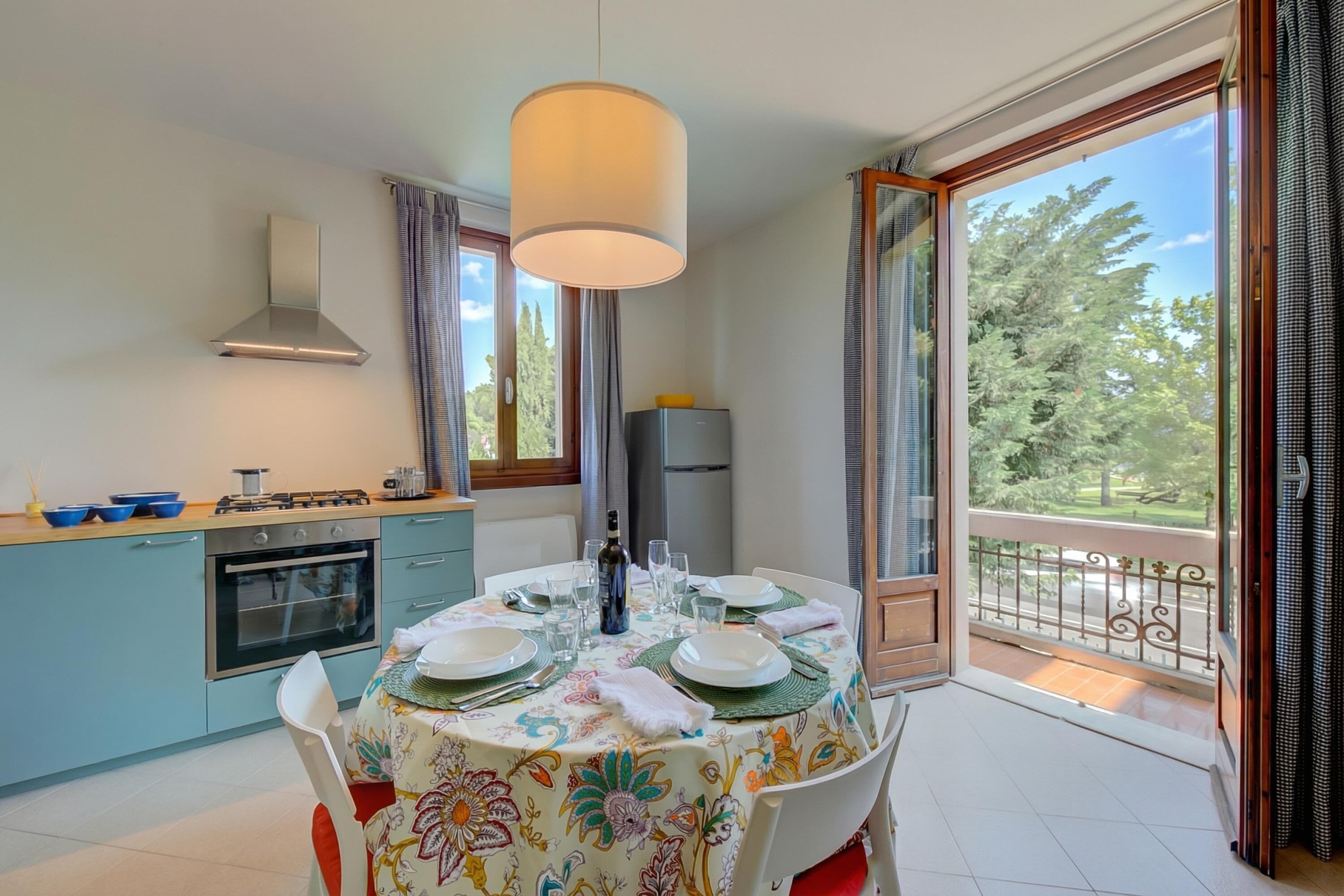 Appartement Familial, plusieurs chambres (Casa Lia) | Cuisine privée | Réfrigérateur, plaque de cuisson, lave-vaisselle, cafetière/bouilloire