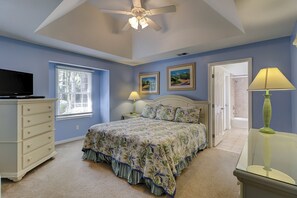 4 bedrooms - 2 Sandpiper Street - 5 bedroom Hilton Head Home! (Hilton Head Island)