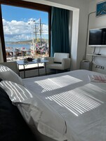 Sábanas de algodón egipcio, ropa de cama de alta calidad y wifi gratis 