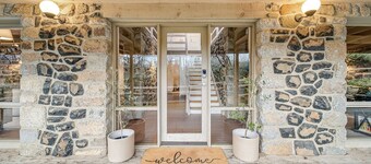 Quigtoo Cottage - Beautiful 4BR Stone Cottage l WiFi l Bath l Garden