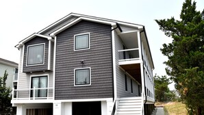 Exterior - Newly Constructed Multi-Family Home Steps to Lewes Beach (Lewes)