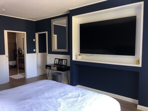 5 chambres, fer et planche à repasser, draps fournis