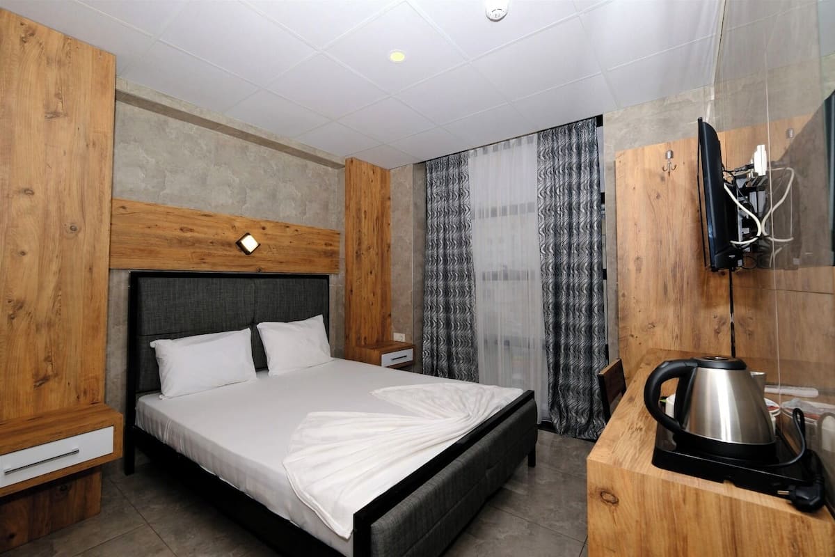 Chambre Double Classique | 1 chambre, minibar, coffres-forts dans les chambres, bureau