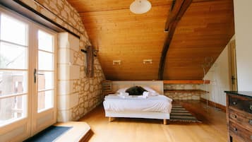 Chambre Quadruple Classique (Rabelais) | Wi-Fi gratuit