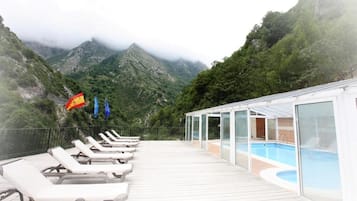 Piscine couverte