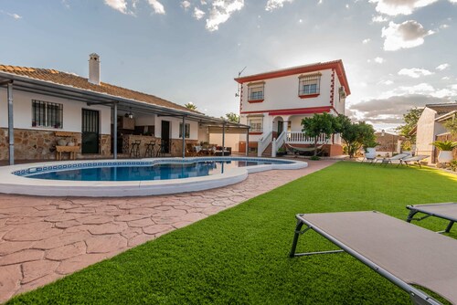 Rural Bliss in the Heart of Andalusia: Unwind at Our Tranquil Retreat in Cordoba