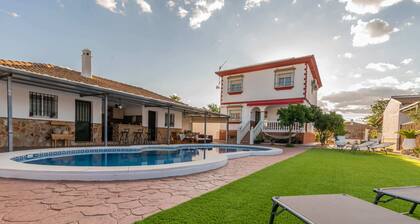 Rural Bliss in the Heart of Andalusia: Unwind at Our Tranquil Retreat in Cordoba