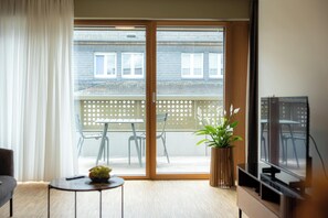 Superior Apartment | 1 bedroom, hypo-allergenic bedding, in-room safe, blackout curtains - Residence du Lys (Luxembourg City)