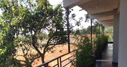Studio Apartment along Southern Bypass. Serene views .
