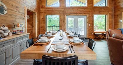 4 Bedrooms | 12 Guest | 3.5 Baths