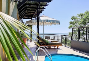 Piscina all'aperto