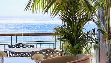 Desayuno a la carta incluido todos los días