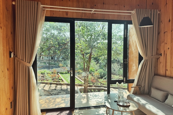 Panoramic Bungalow | 1 bedroom, hypo-allergenic bedding, free minibar items