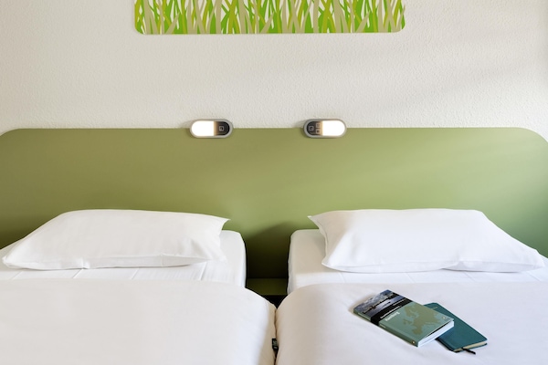 Chambre, 2 lits une place