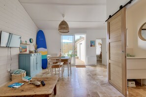 Interior - Modern House - Surfing & Relaxing - Terrasse (Les Sables-d´Olonne)