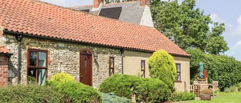 Cottage | Exterior