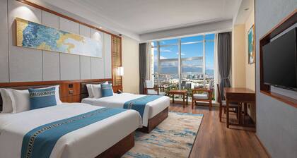Days Hotel by Wyndham Dali High-speed Railway Station