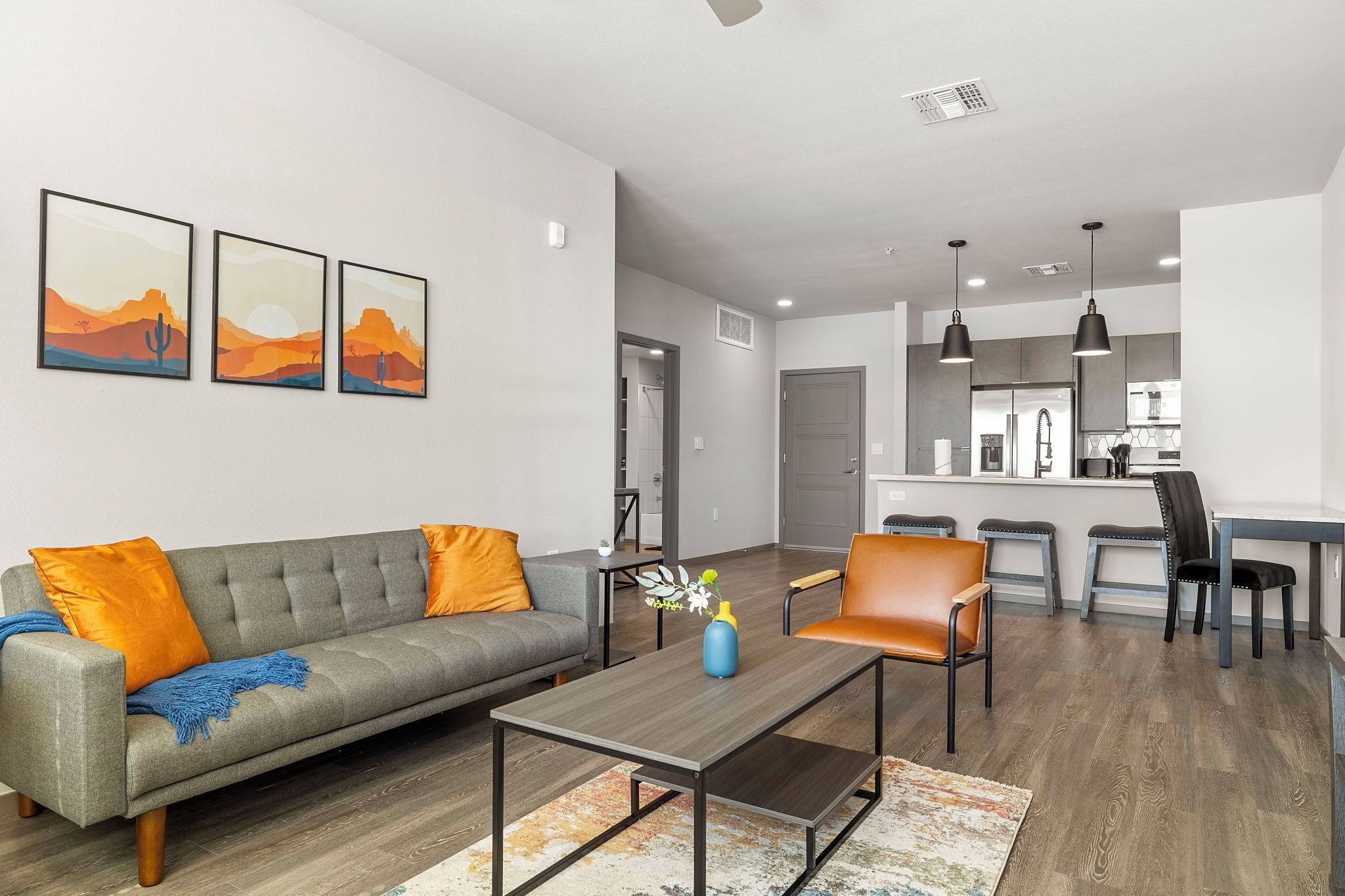 Apartment, 2 Bedrooms, 2 Bathrooms | Living area | 40-inch Smart TV with digital channels, TV, Netflix